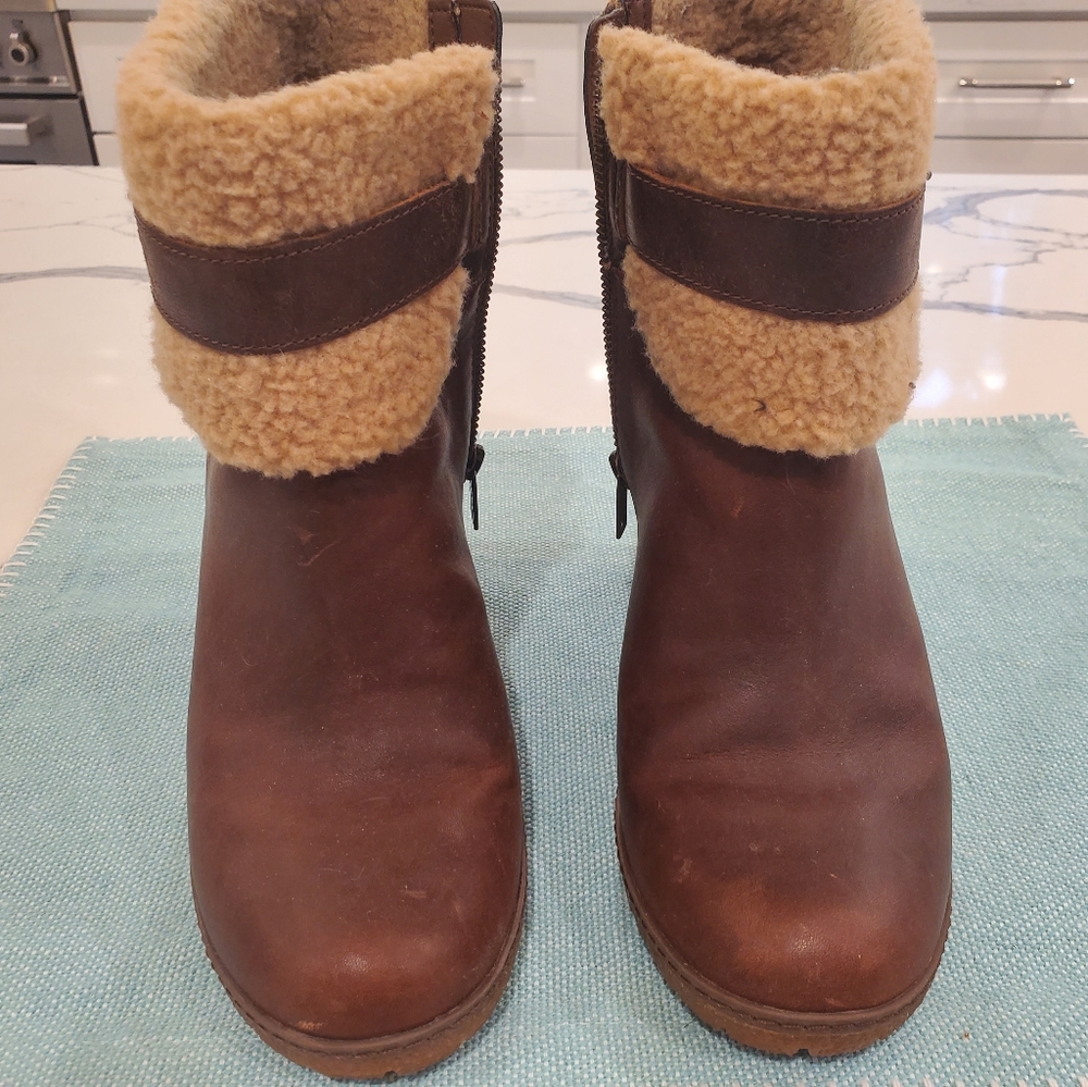 Tiberland Clancy fleece fold down women's  boots